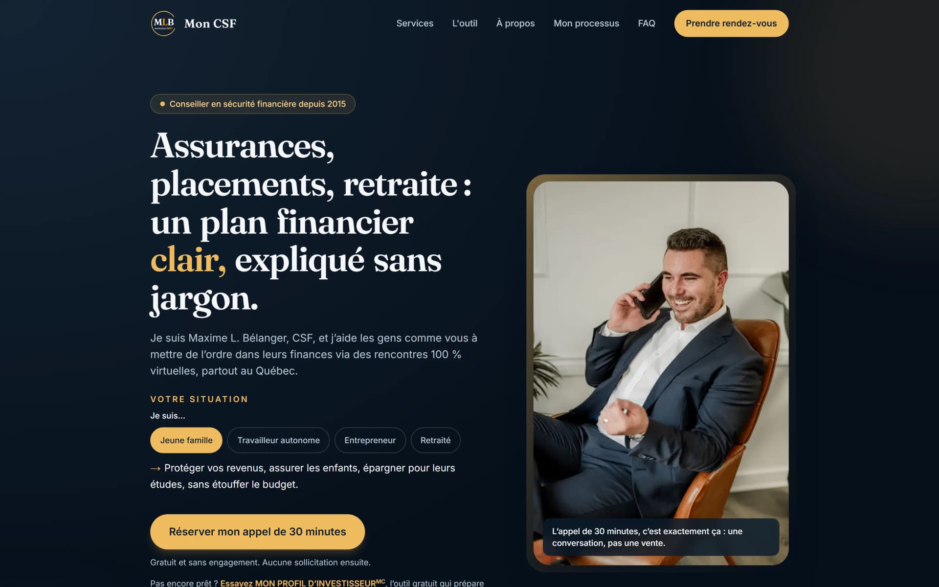 Mon conseiller à distance homepage: the headline “a clear financial plan, explained without the jargon” on a midnight-blue canvas, the advisor’s portrait and a gold booking button
